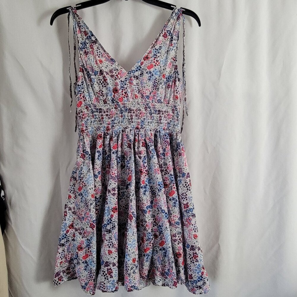 Divided H&M Sundress Ditsy Floral Ruched Sz 8 Cottagecore feminine Romantic Chic - Picture 3 of 12